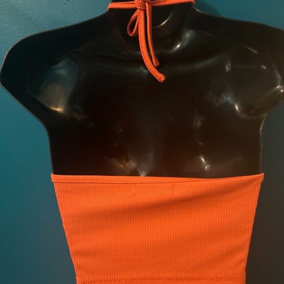 5 for $20 tops sale!! Tie Back Crop Halter Top - Picture 3 of 3